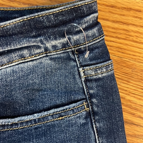 Brand new never worn - Picture 6 of 9